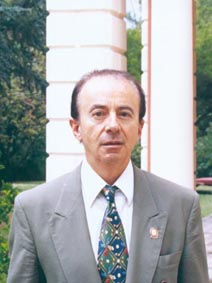 Un homenaje a Alfredo Moyano