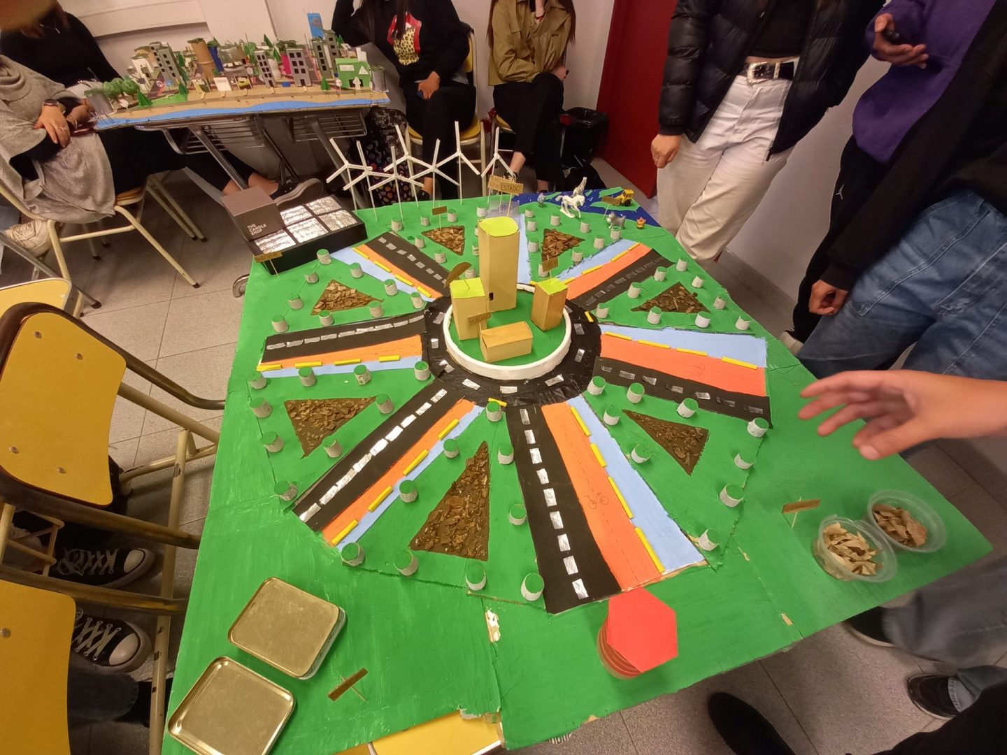 Estudiantes diseñaron ciudades sostenibles, resilientes e inclusivas